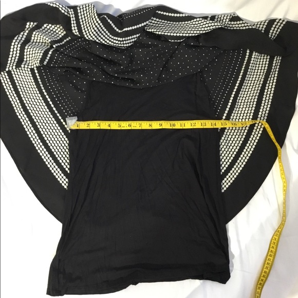 ELLE Crepe Popover Top Black and White NWT - Picture 4 of 10